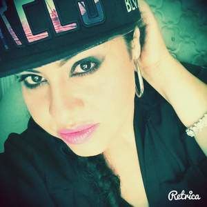 Meet your Posher, Sonia